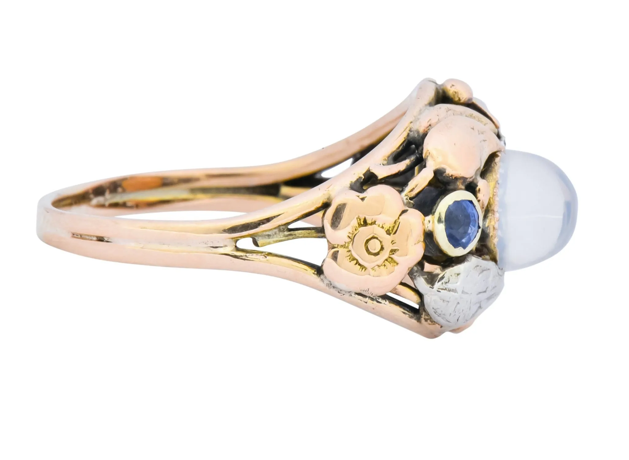 1900's Arts & Crafts Moonstone Sapphire 14 Karat Gold Floral Ring