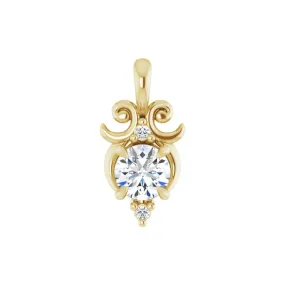 ACCENTED ROUND CUT DIAMOND PENDANT