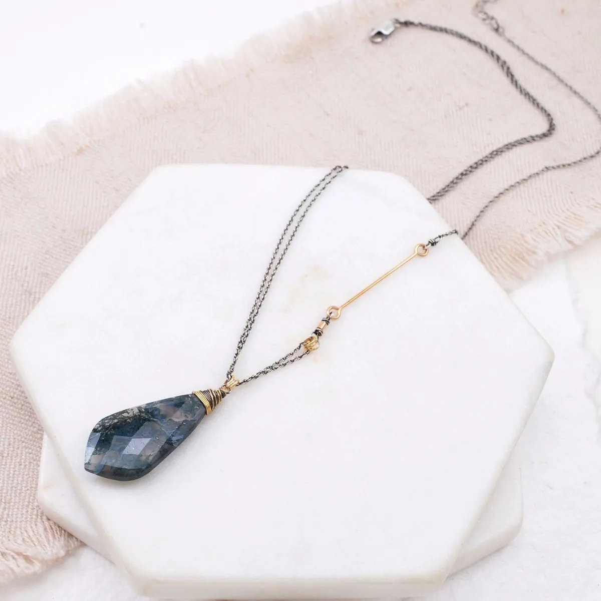 Alloria Moss Agate Necklace