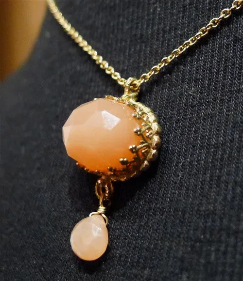 Becky Kelso 14K Yellow Gold and Apricot Moonstone Necklace/Pendant