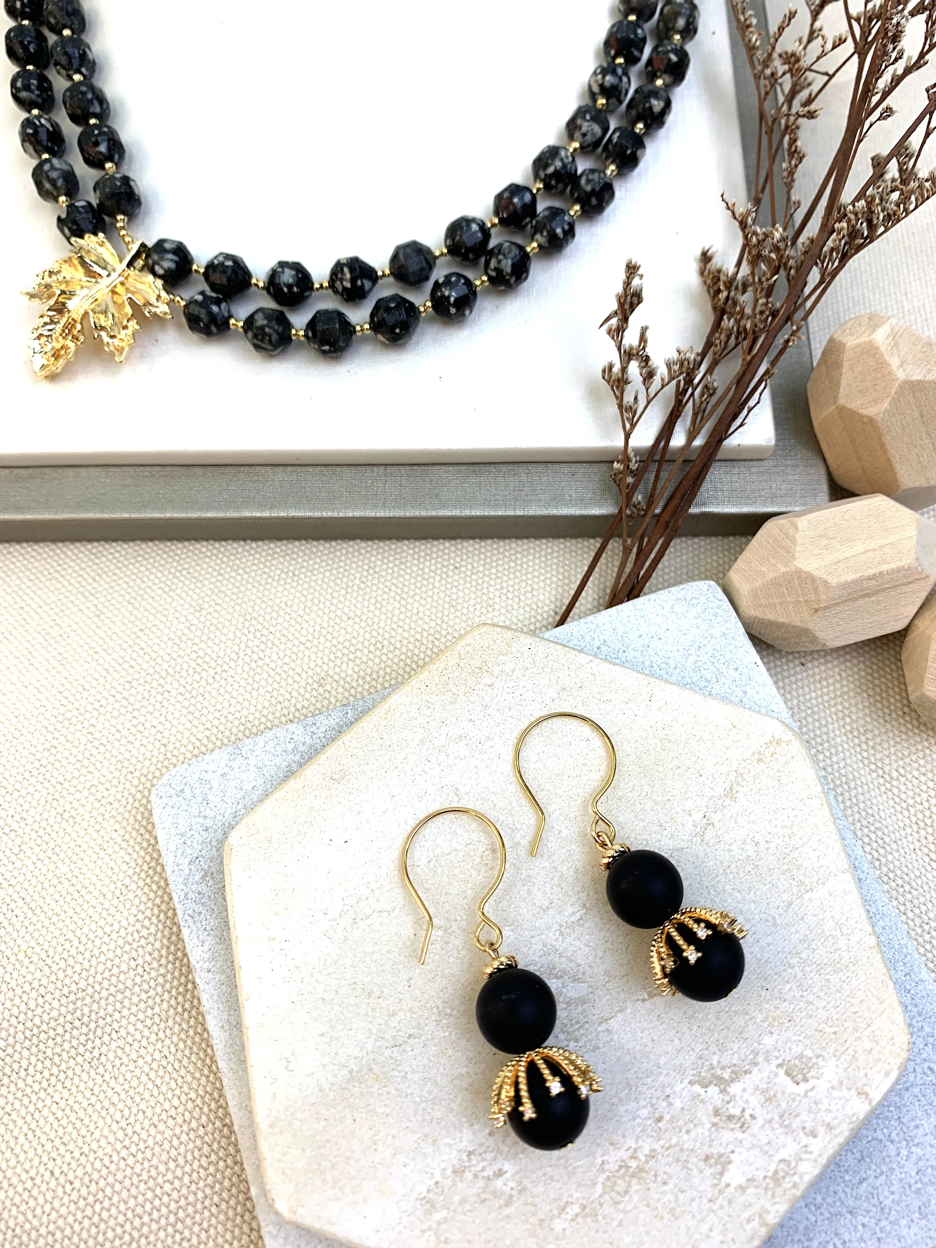 Black Agate  Hook Earrings HE025