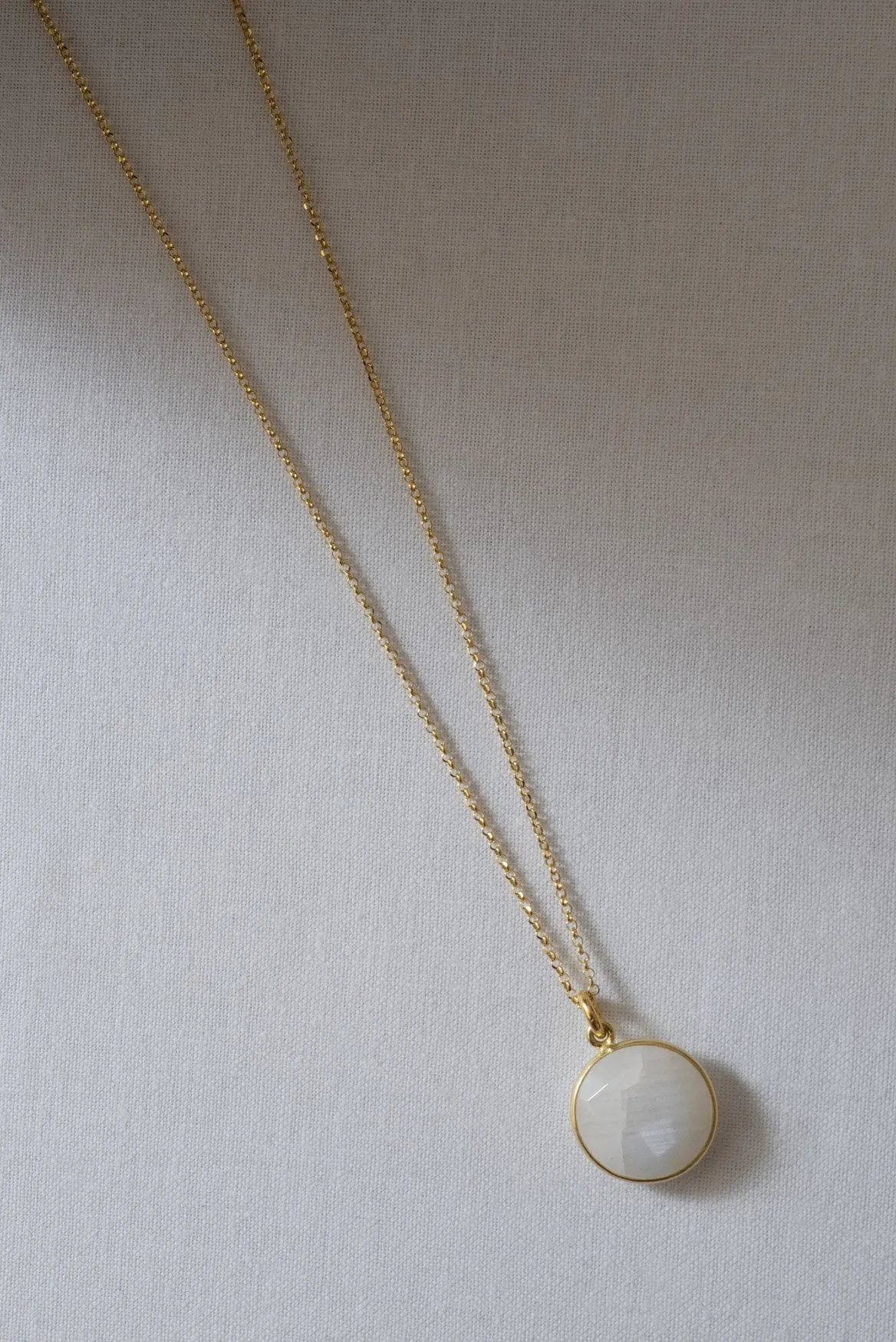 CHARM + MOONSTONE NECKLACE | SET