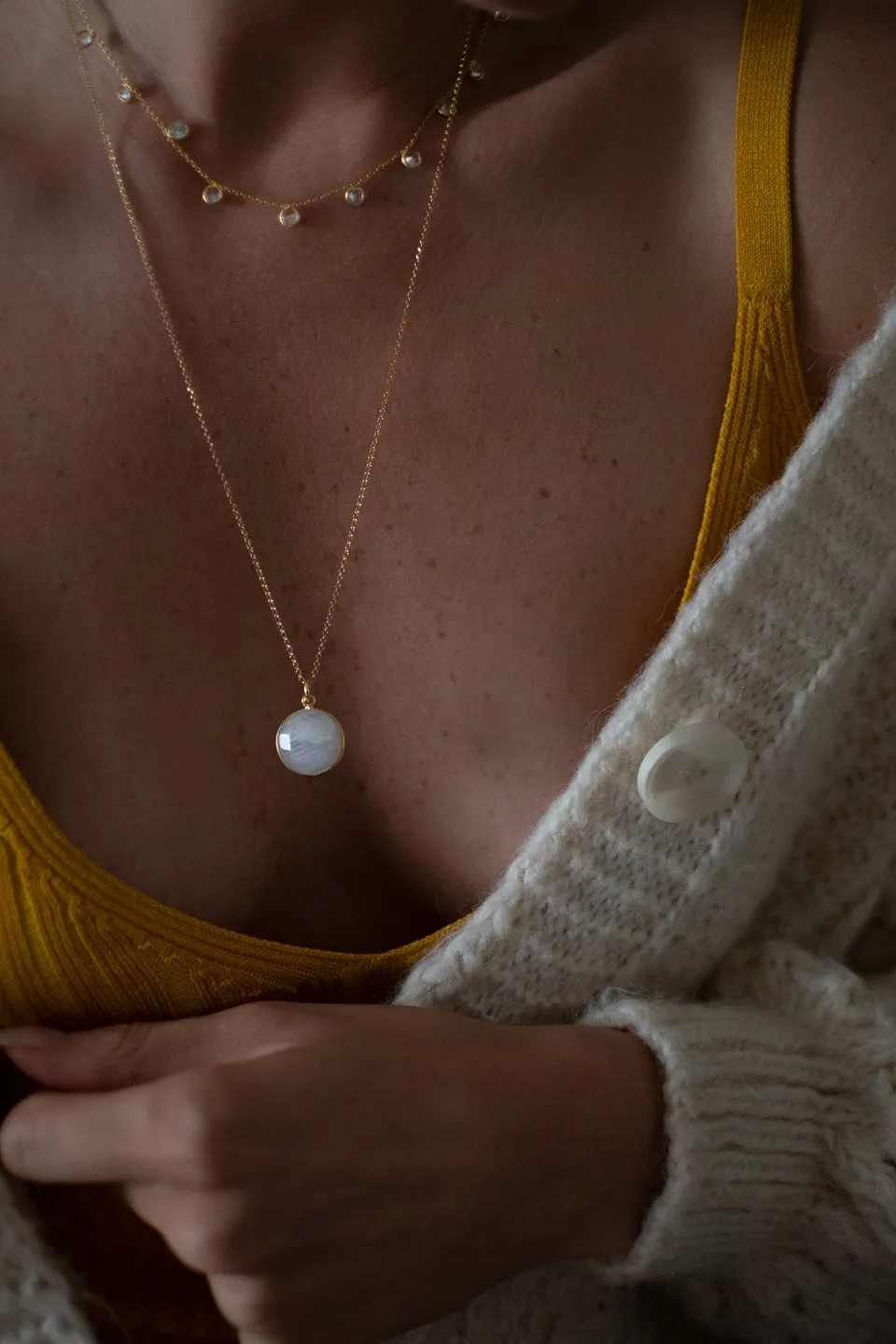 CHARM + MOONSTONE NECKLACE | SET