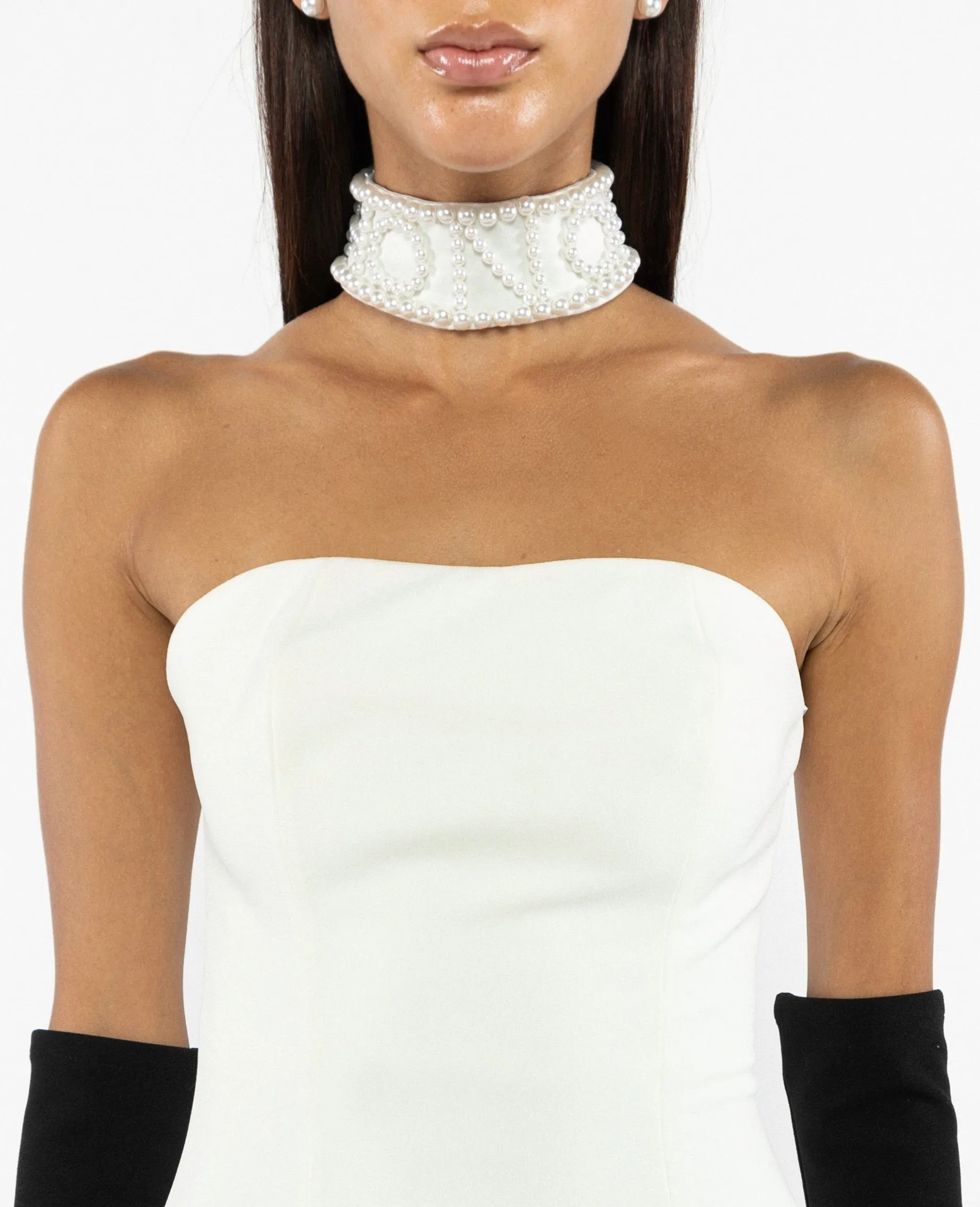 Honor Pearl Choker