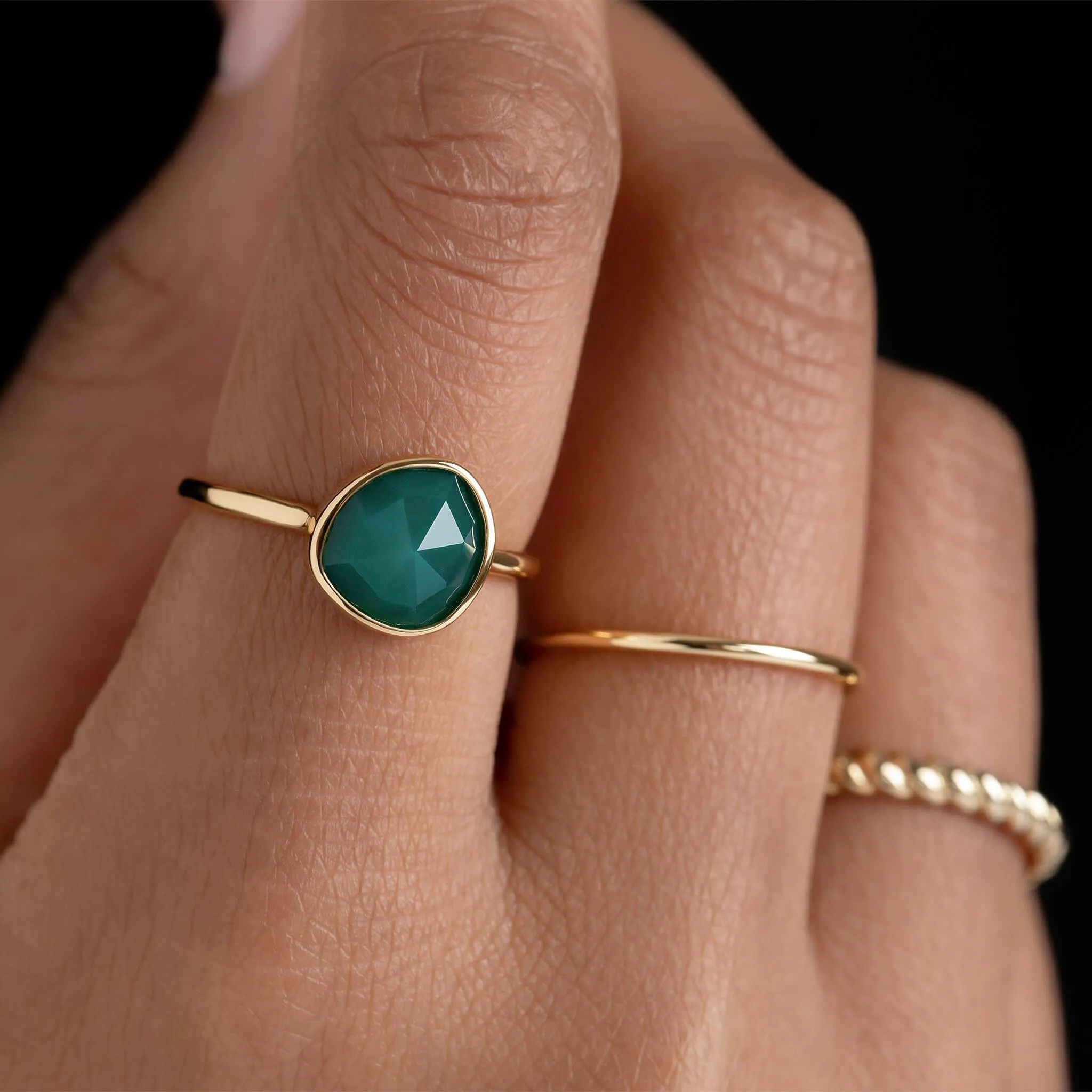 LUNA RING - GREEN ONYX