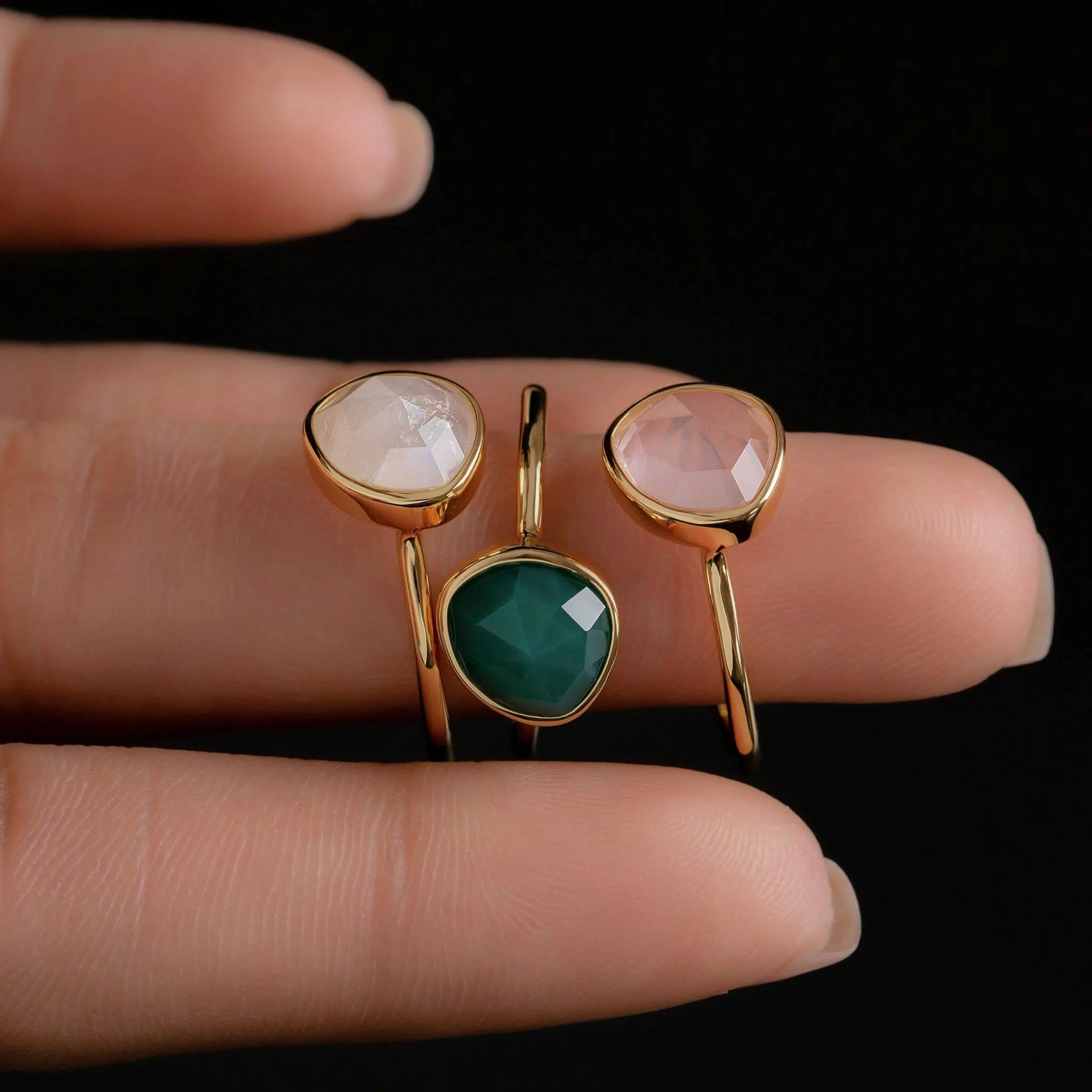 LUNA RING - GREEN ONYX