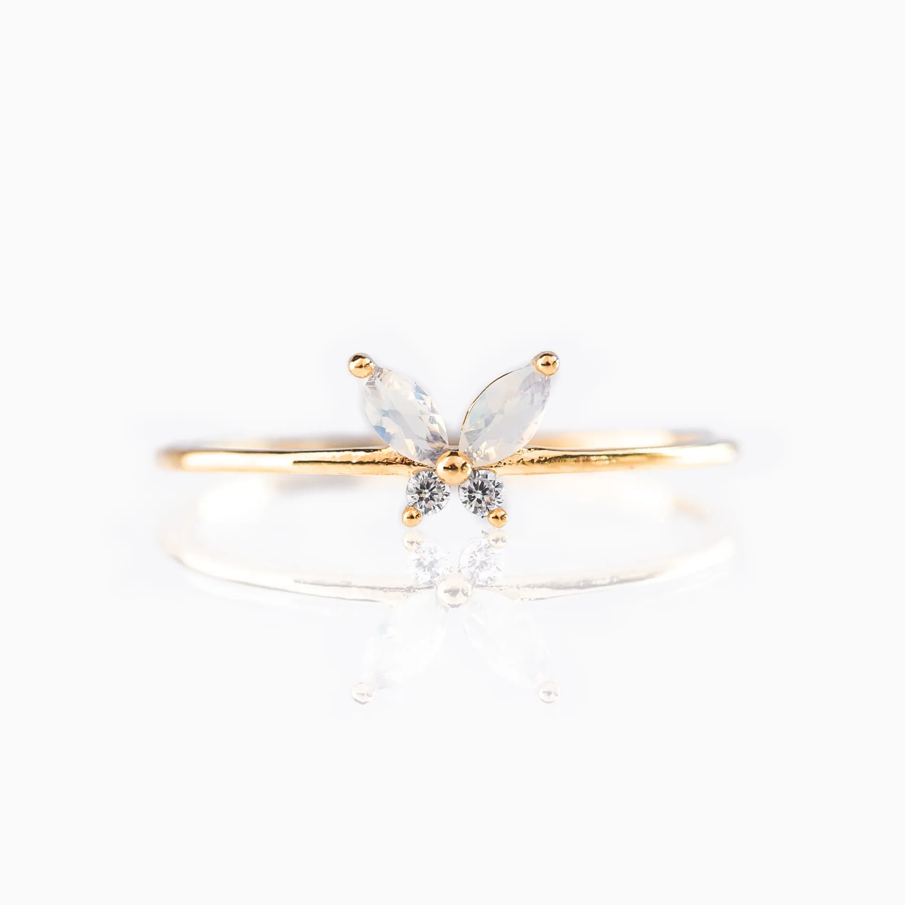 Milky Mari Ring