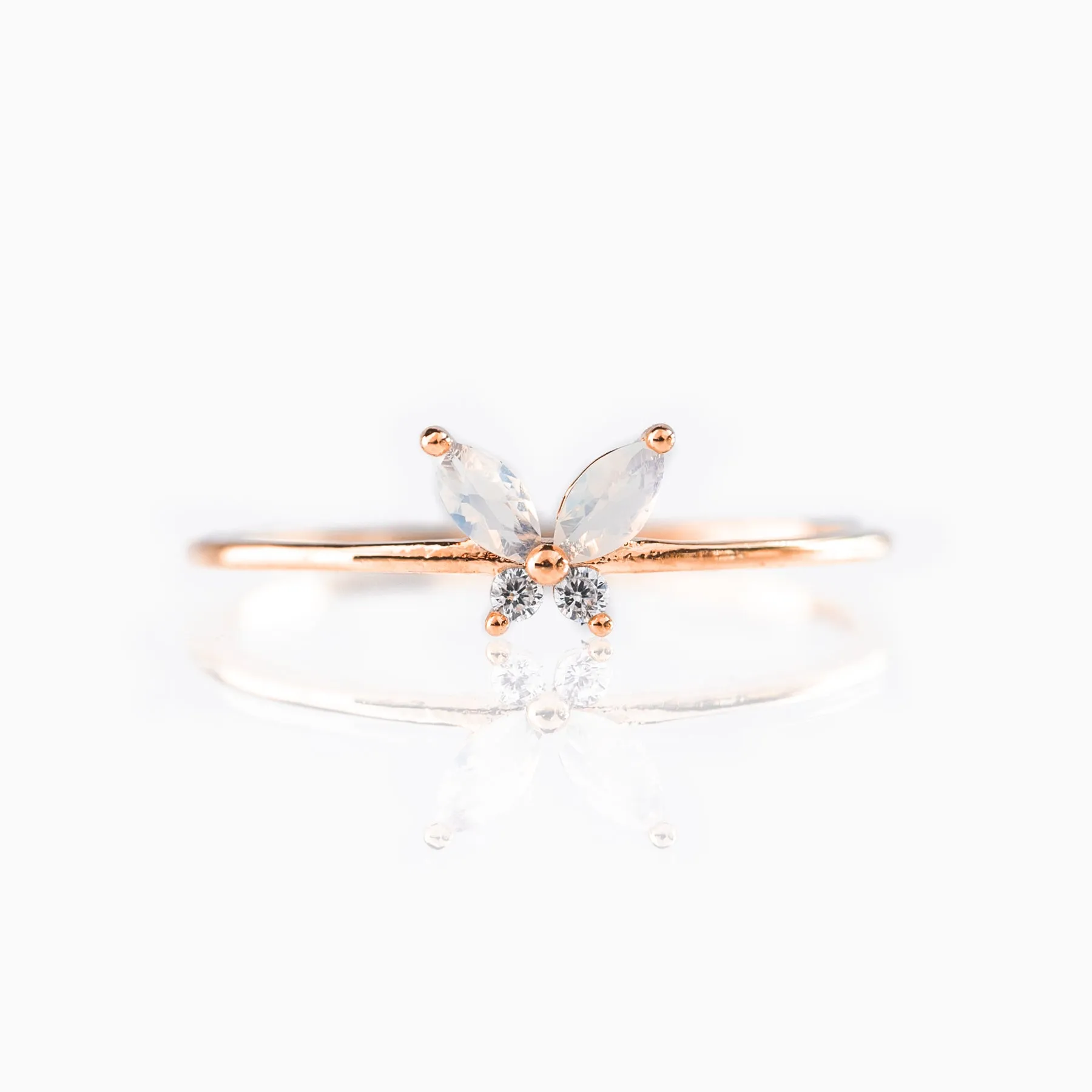 Milky Mari Ring