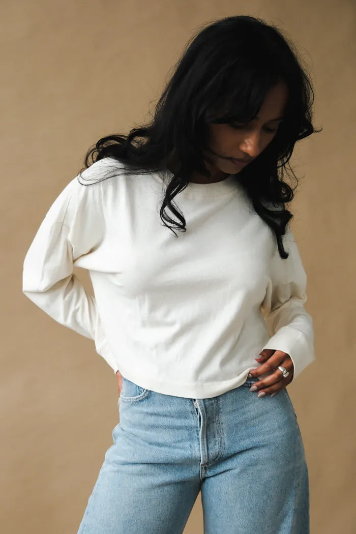 RELAXED CROP LONG SLEEVE TEE BONE