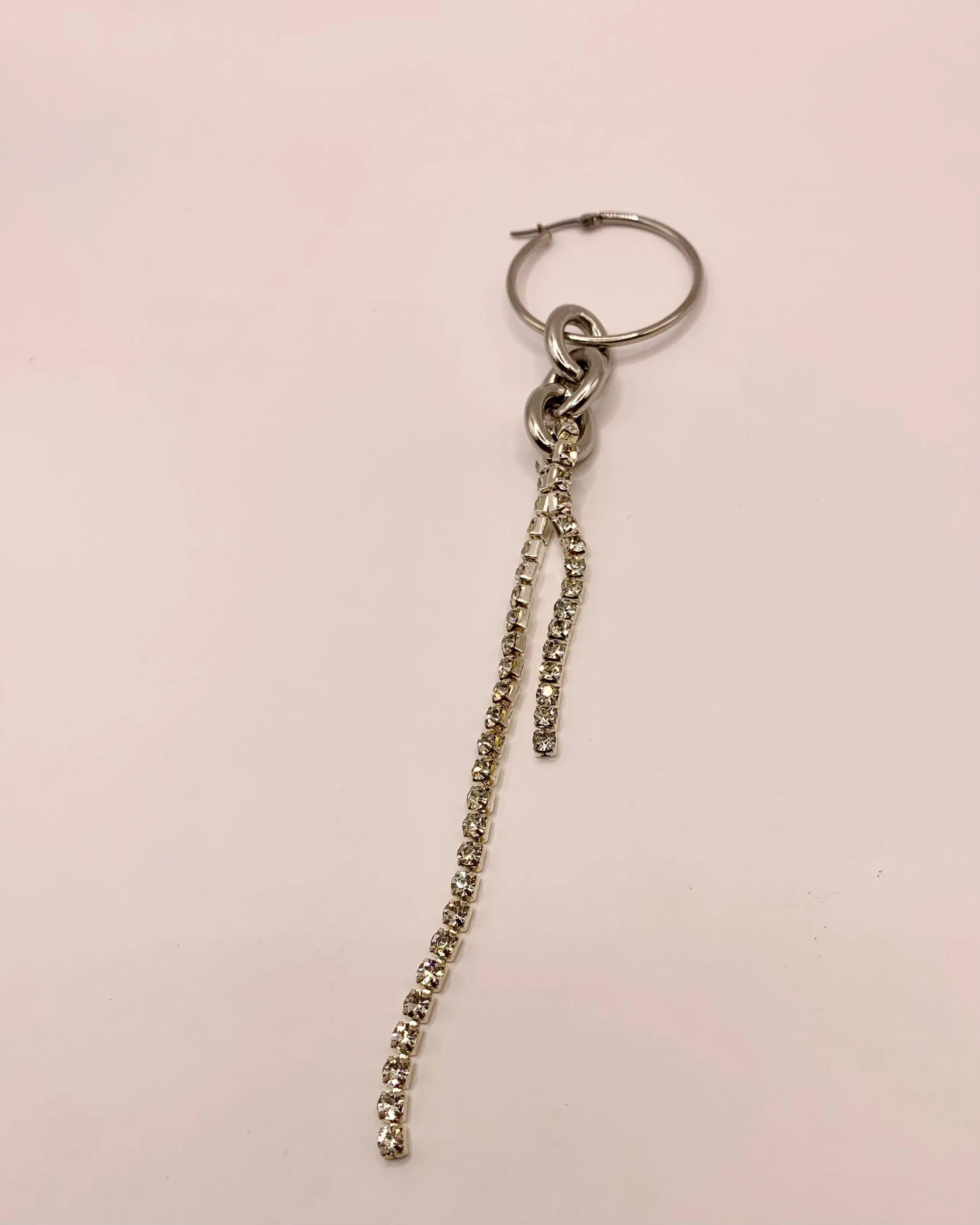 Rhinestone chain single earring