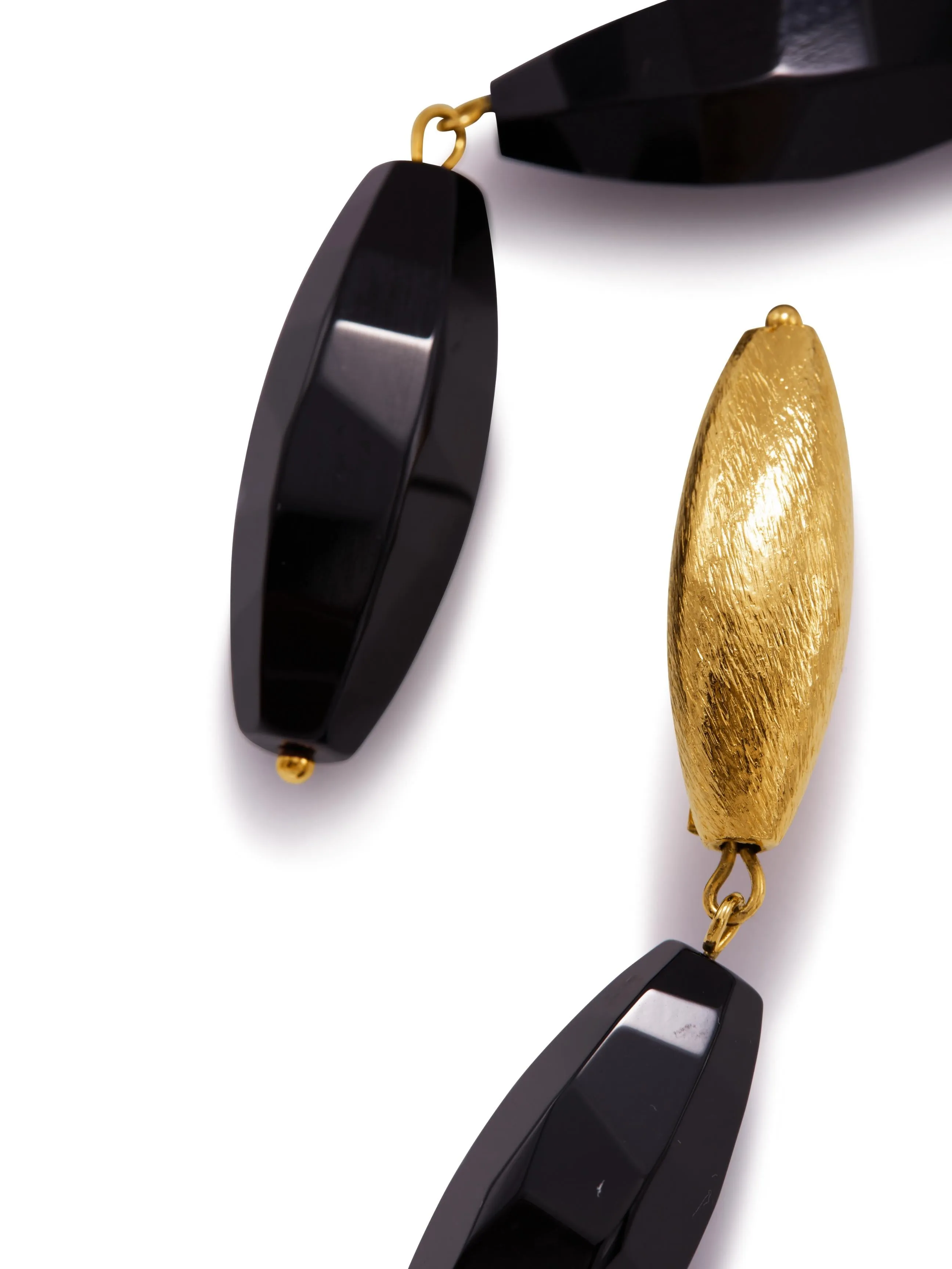 Zeppelin Gold Isla Onyx Clip-on Earrings